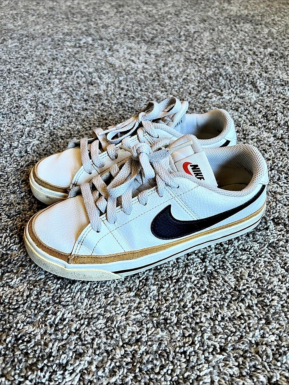 Nike Court Legacy mids Sneakers White & Gold US 3.5